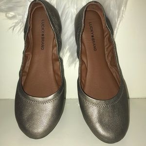 BRAND NEW! 9.5 Luck brand “Emmie” classic flats.